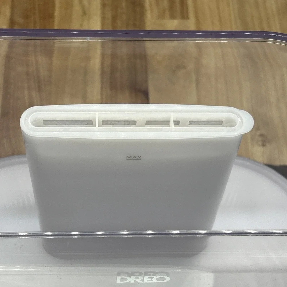 DREO Humidifier 4 Liter Quiet Run Cool Mist w/Light Excellent Working DR-HHM001